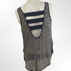 Love Squared Floral Print Lace Back Strappy Tank Top